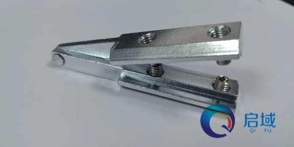 用于工業鋁型材非90度角連接的配件有哪些？